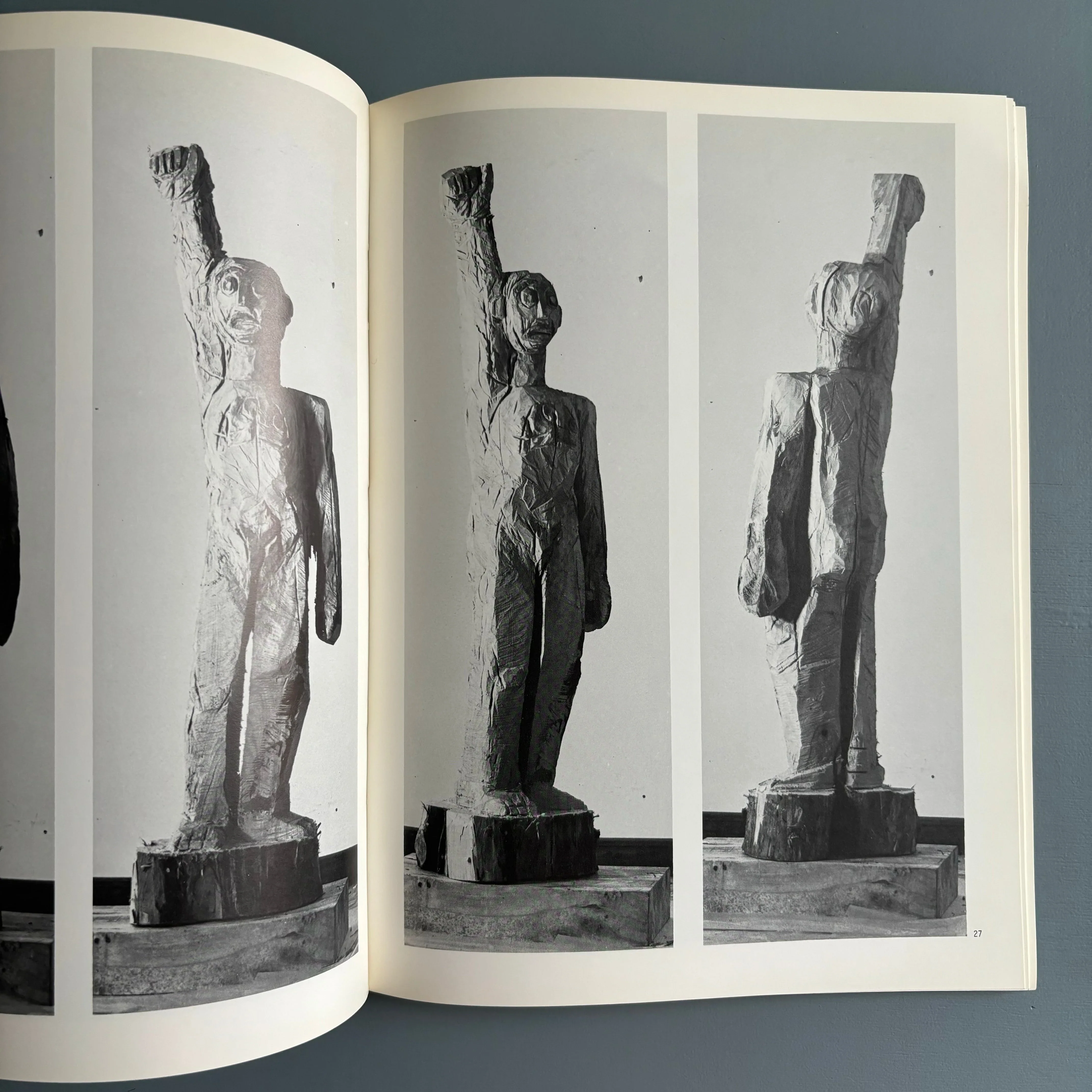 Georg Baselitz - Sculptures - CAPC Bordeaux 1983 - Image 3
